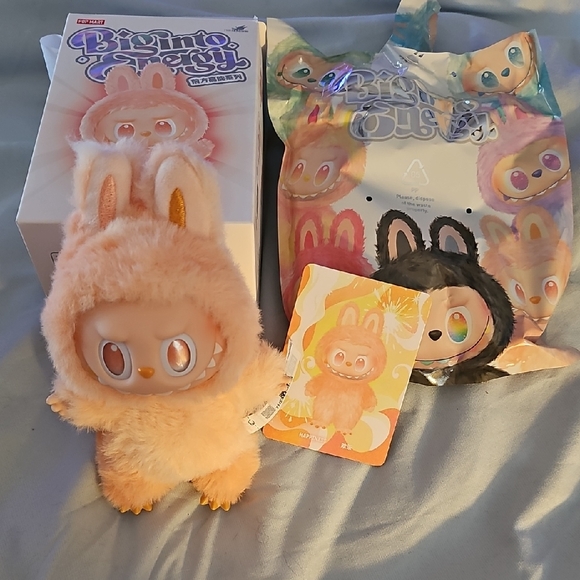 POP MART Other - Pop Mart  HAPPINESS  Labubu Pink Plush Toy